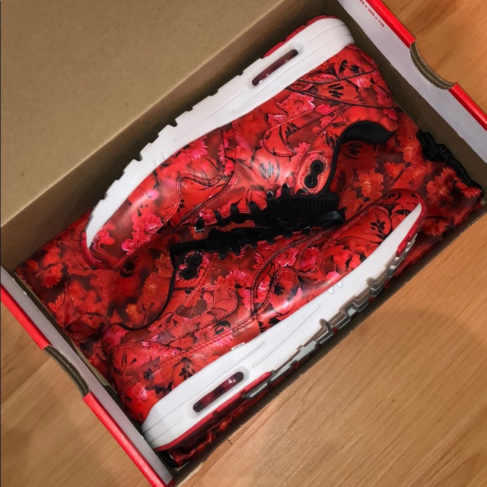 Air Max 1 LOTC
